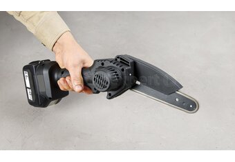 Piła łańcuchowa akumulatorowa – ranking [TOP10]