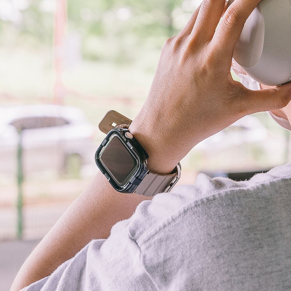 Bumpers for sales apple watch 4
