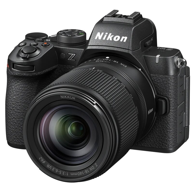 Aparat NIKON Z50II Czarny + Obiektyw Nikkor Z DX 18-140 mm f/3.5-6.3 VR,  20.9Mpix, UHD 4K 60p, EXPEED 7