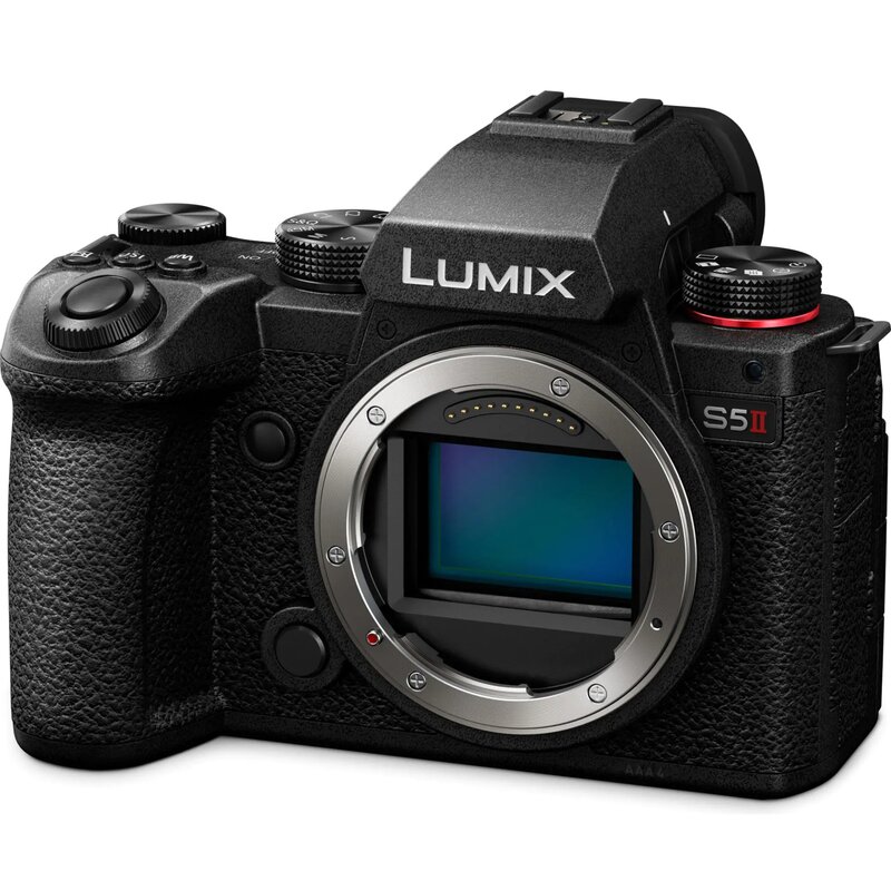 Aparat Panasonic LUMIX S5II + S 18-40mm F4.5-6.3 | Rozszerz gwarancję do 5 lat + dodaj w koszyku kurs szybki start za 1 zł + cashback 1260 zł