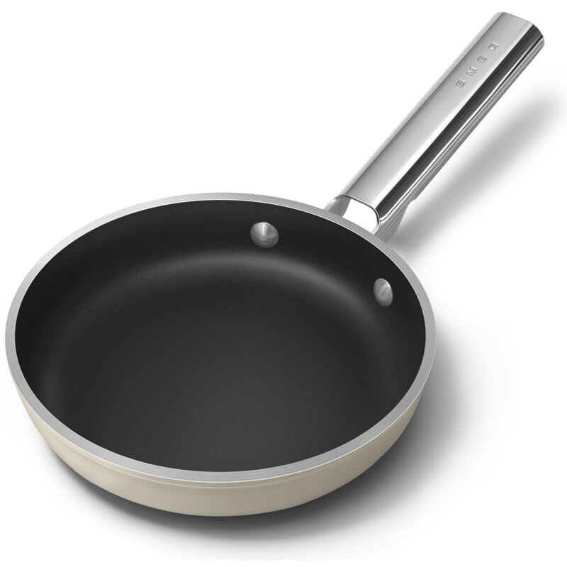 Patelnia SMEG 50's Style FPF2002CRM 20 cm