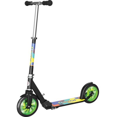 Hulajnoga RAZOR A5 Lux Light Up Czarno-zielony