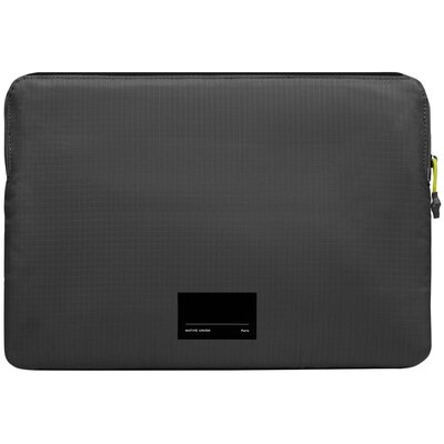 Etui na laptopa NATIVE UNION Ultralight Sleeve 16 cali Czarny