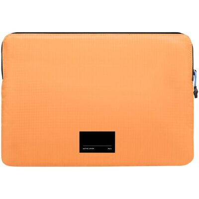 Etui na laptopa NATIVE UNION Ultralight Sleeve 16 cali Morelowy Crush