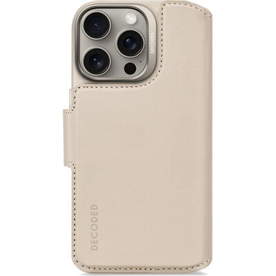 Etui DECODED Leather Detachable Wallet MagSafe do Apple iPhone 16 Pro Beżowy