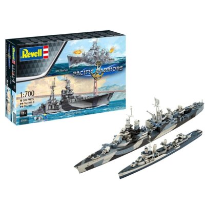 Modele okrętów USS Fletcher i USS Indianapolis