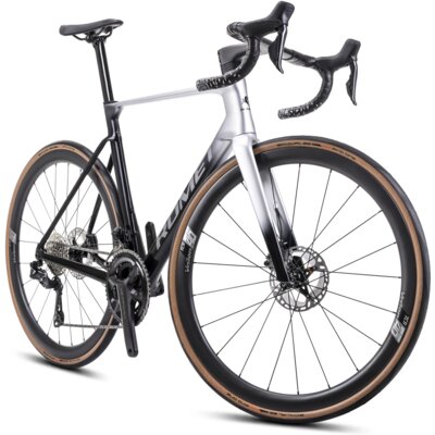 Rower szosowy ROMET Jaguar 3.0 28560302-A U21 28 cali Srebrny