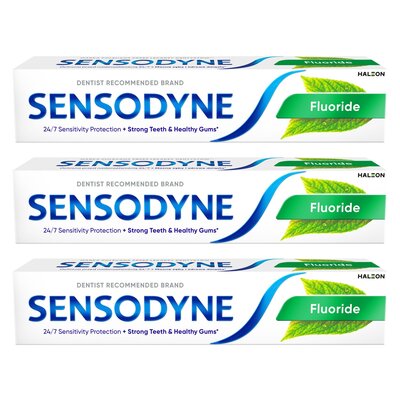 Pasta do zębów SENSODYNE Fluoride 75 ml 3 szt.